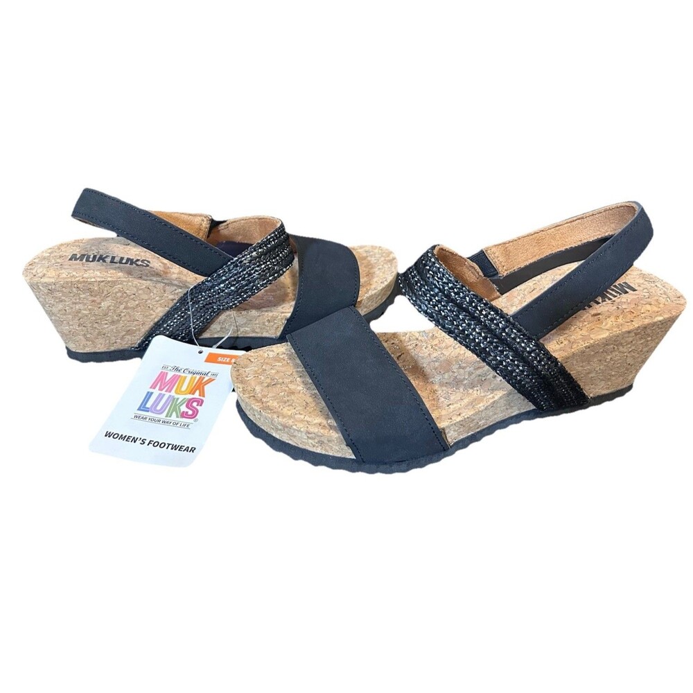 NWT Muk Luks Wendy Wedge Sandals Womens Size 8 Black Memory Foam Cork Platform